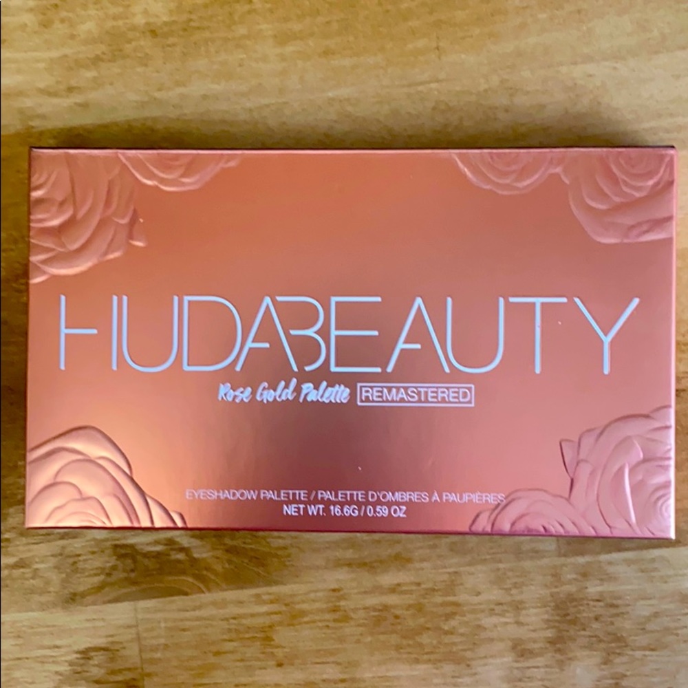 Brand New-HUDA BEAUTY Rose Gold Eye Shadow Palette